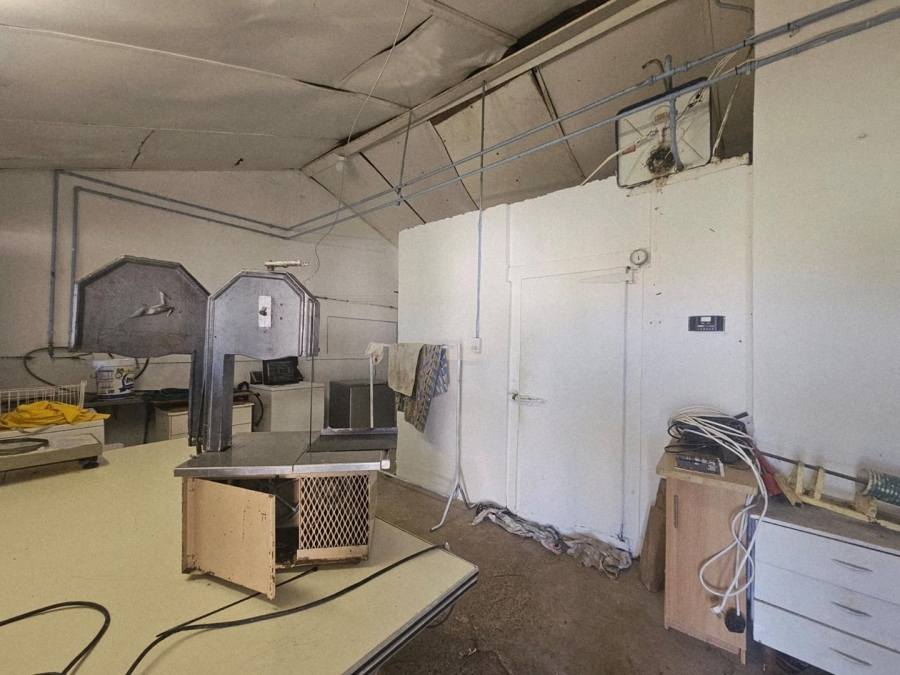 17 Bedroom Property for Sale in Ladybrand Free State